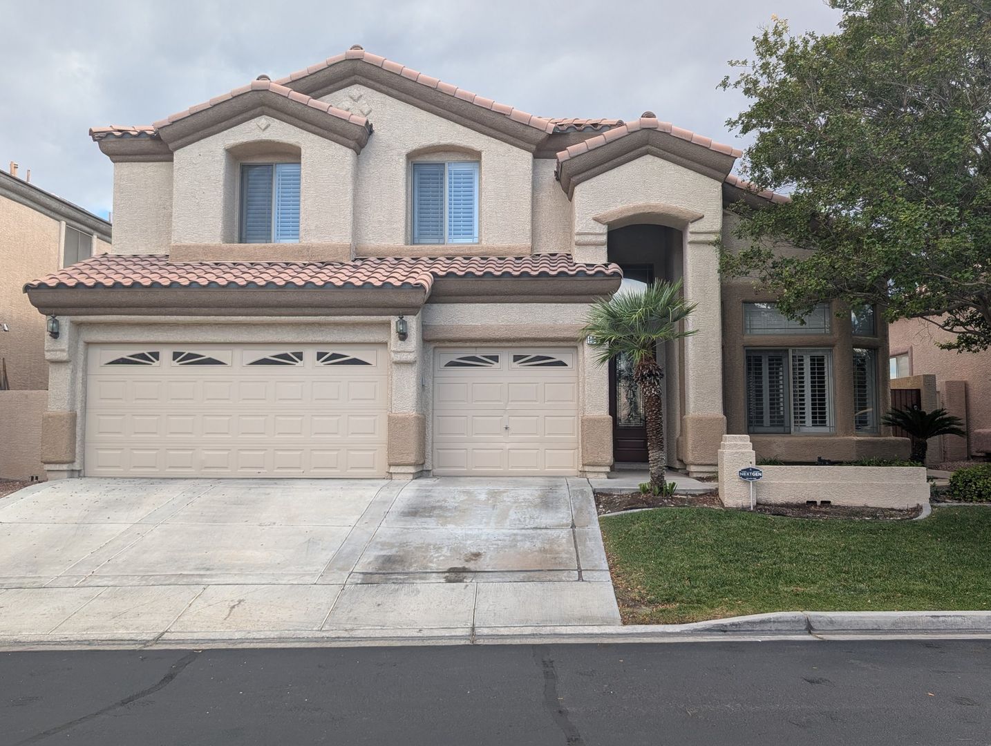 10619 Sunwind Ave, Las Vegas, NV 89135